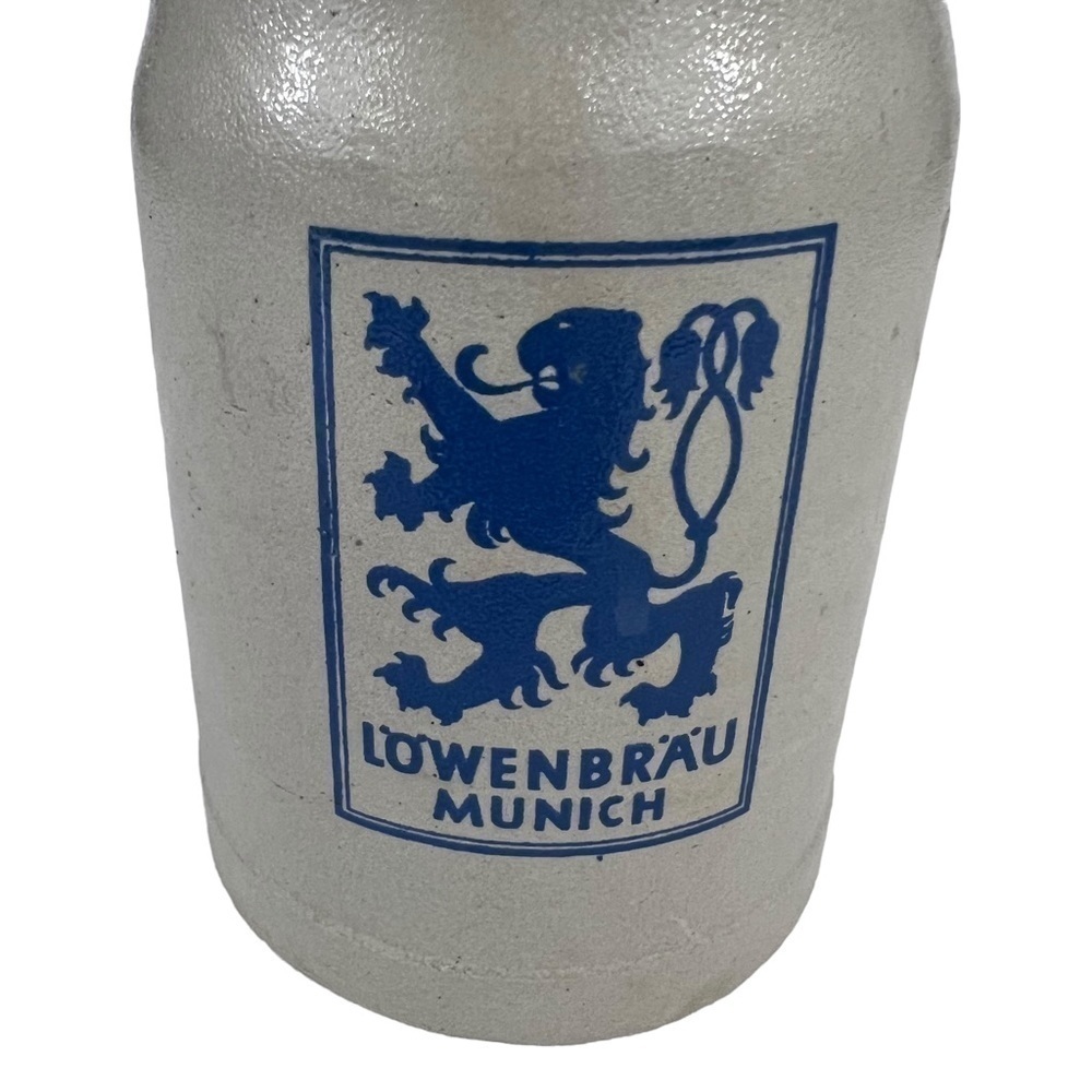 Lowenbrau Munich Beer Stein Mug Vintage Stoneware .5 Liter